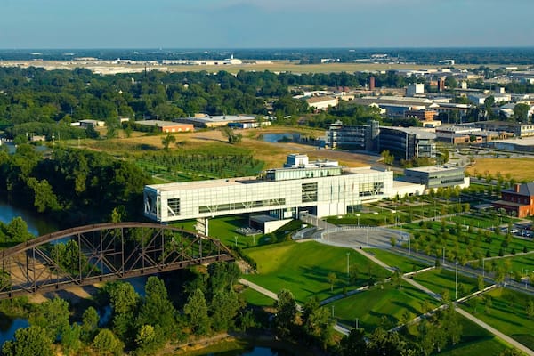 William J. Clinton Presidential Library showing landscape views and a bridge