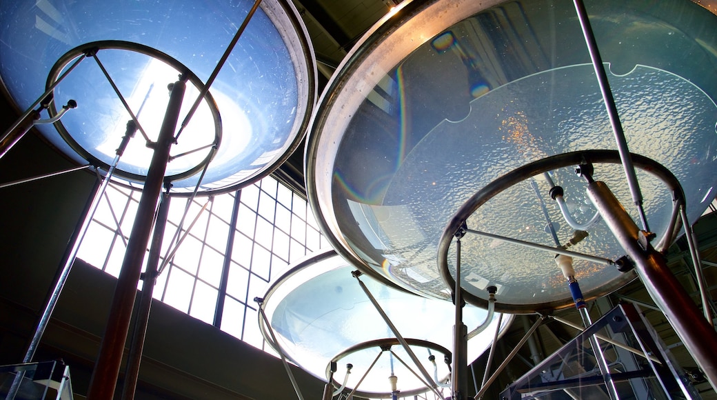 Exploratorium showing interior views