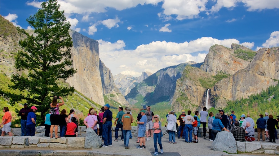 Tunnel View showing views and mountains as well as a large group of people