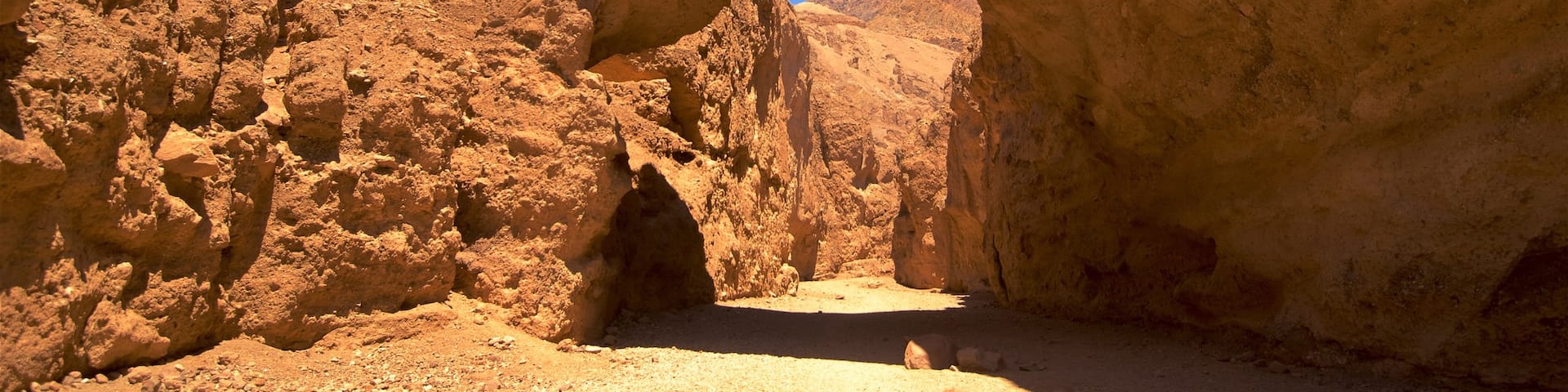 Death Valley showing a gorge or canyon and tranquil scenes
