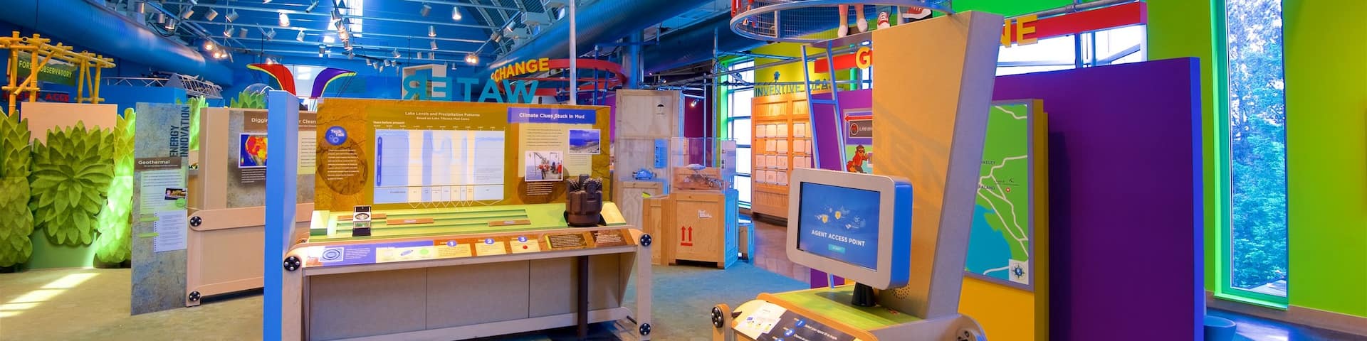 Chabot Space and Science Center showing interior views