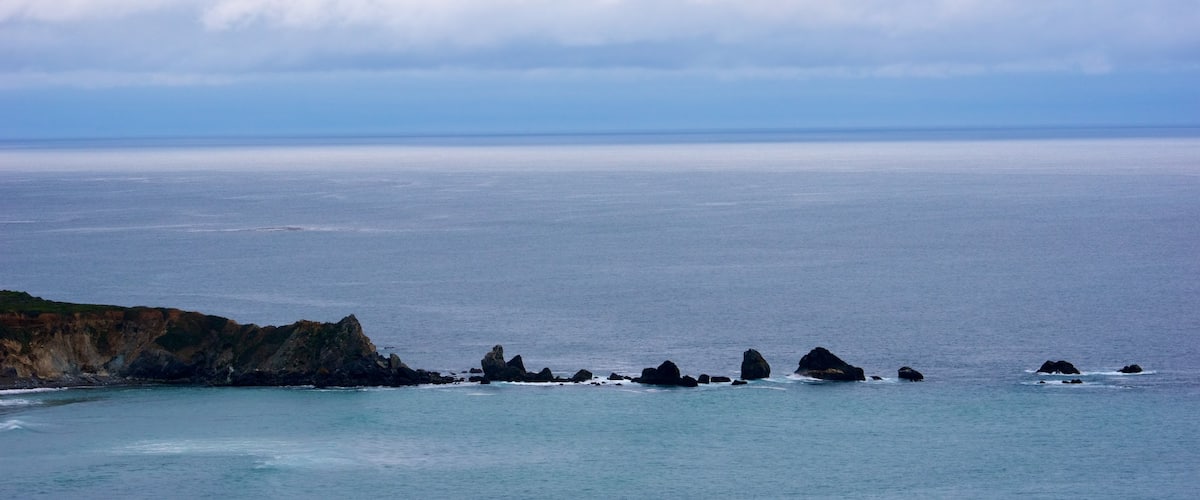 Ragged Point showing general coastal views and rocky coastline
