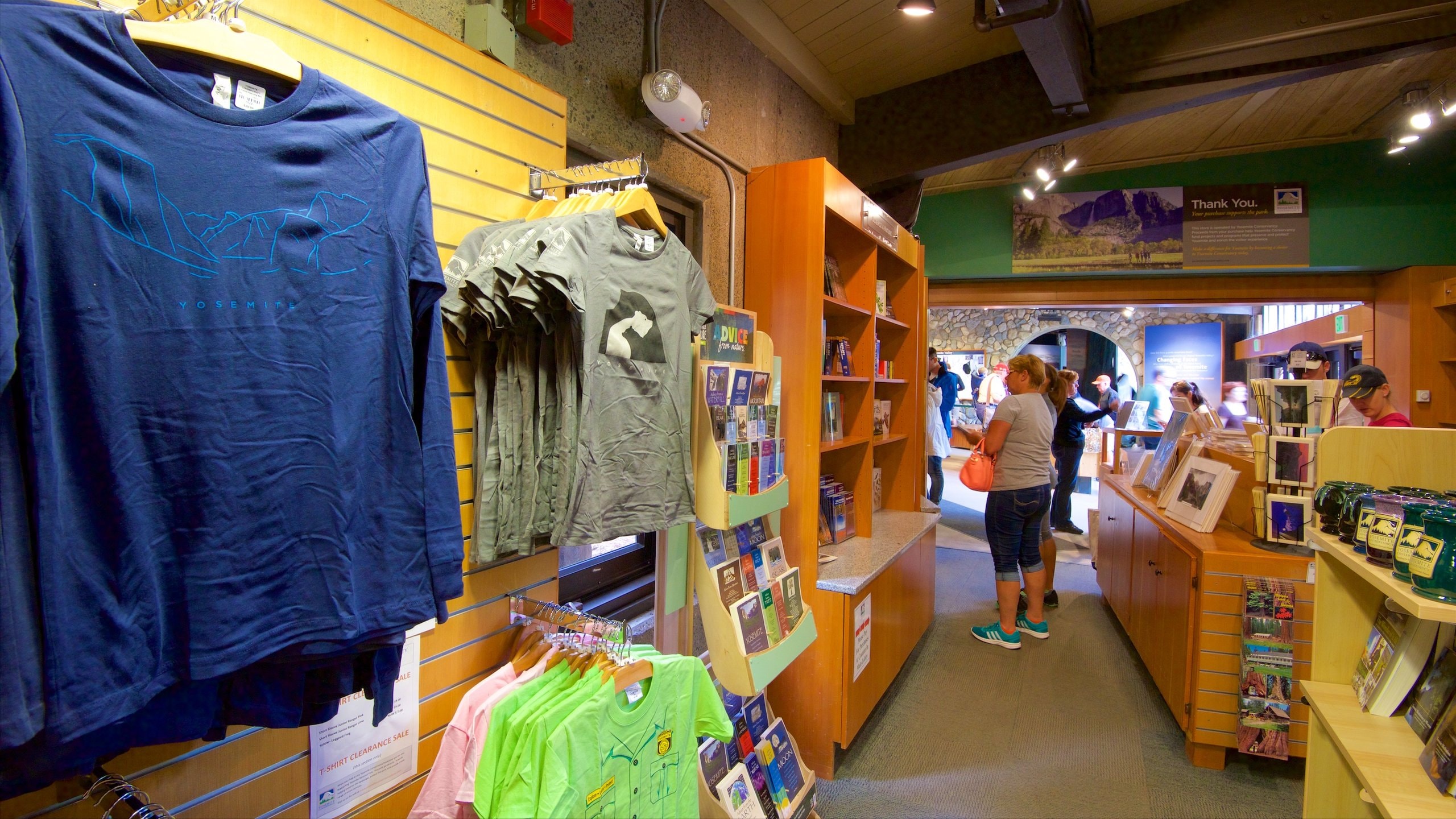 ビエルスター作　ヨセミテの谷 ビエルスター作 ヨセミテの谷 ビエルスター作 ヨセミテの谷