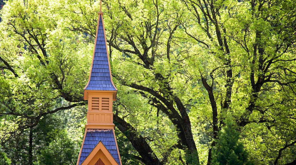 Yosemite Valley Chapel