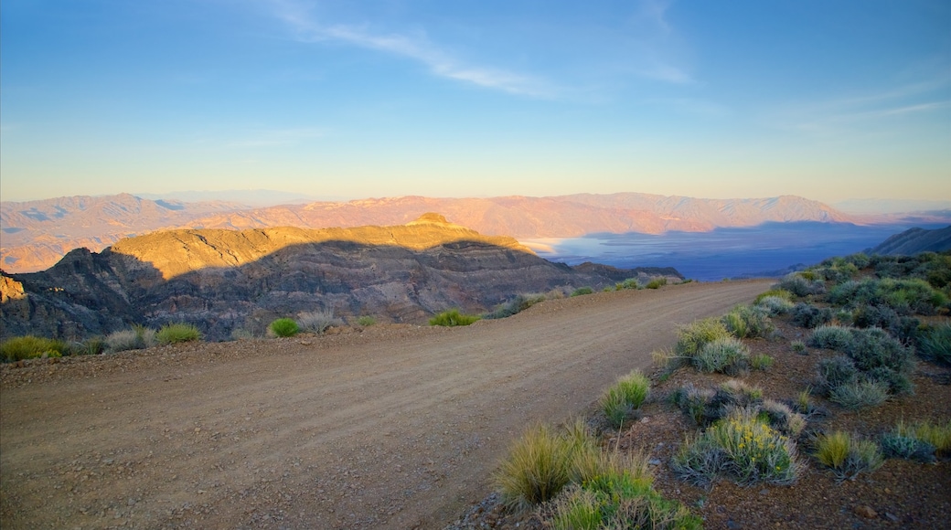 Death Valley showing tranquil scenes and landscape views