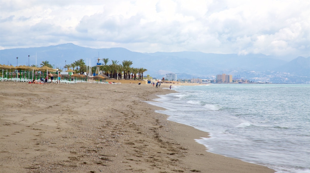 Playa de los Alamos presenterar en sandstrand