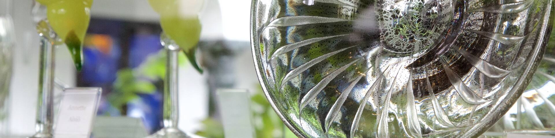 Malaga which includes art and interior views