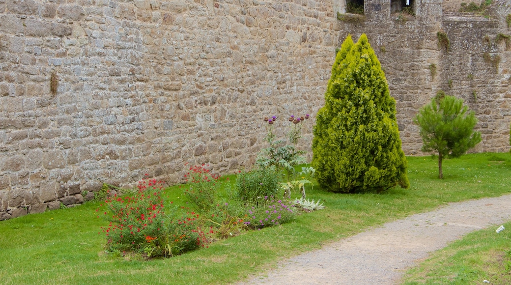 Chateau de Dinan mit einem Geschichtliches