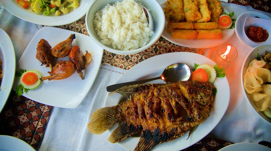 Prambanan showing food