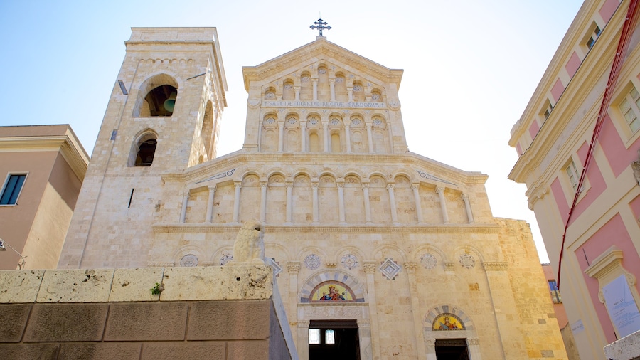Cathedral of Santa Maria showing a church or cathedral, heritage architecture and religious aspects