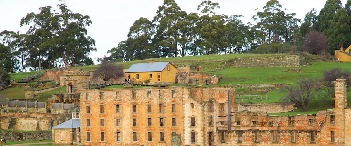Port Arthur Historic Site featuring a castle, a ruin and heritage elements
