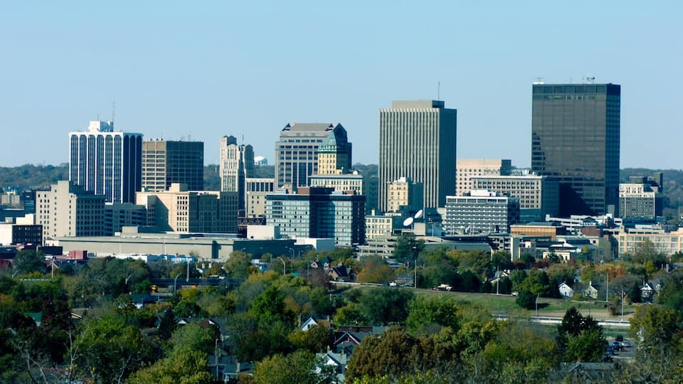 Akron mettant en vedette ville