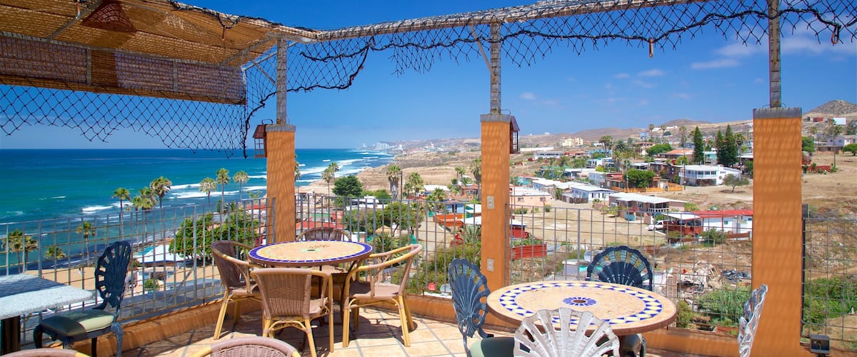 Puerto Nuevo showing landscape views, general coastal views and tropical scenes