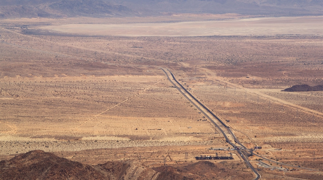 Tecate que inclui paisagens do deserto, cenas tranquilas e paisagem