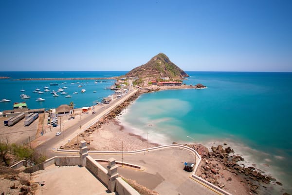 El Mirador featuring general coastal views, mountains and rocky coastline