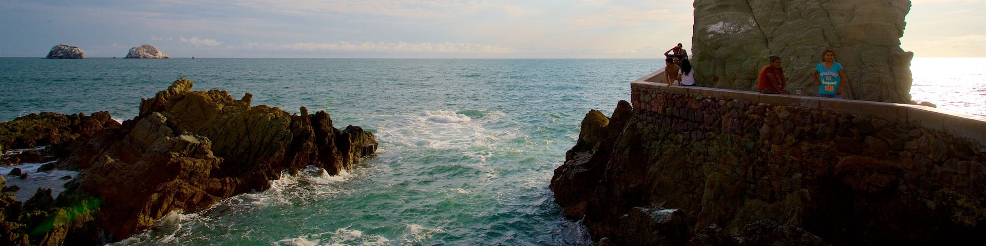 Divers Point featuring views, rugged coastline and general coastal views