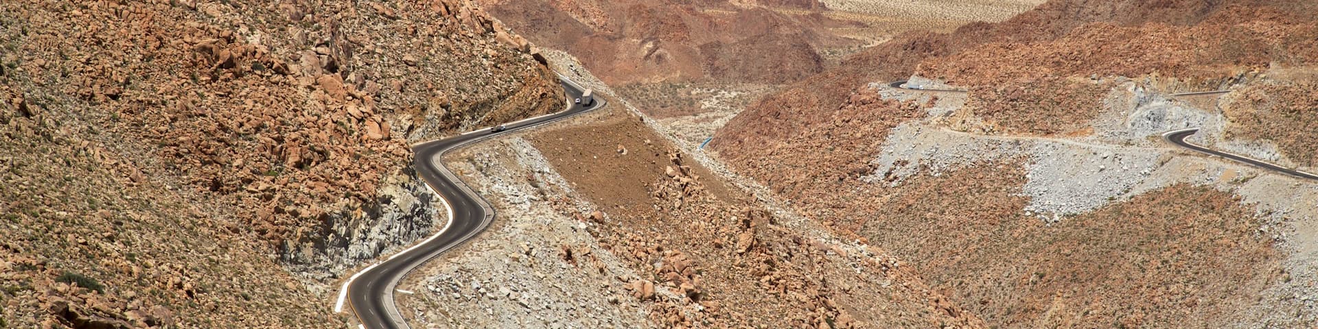 Tecate showing desert views and tranquil scenes