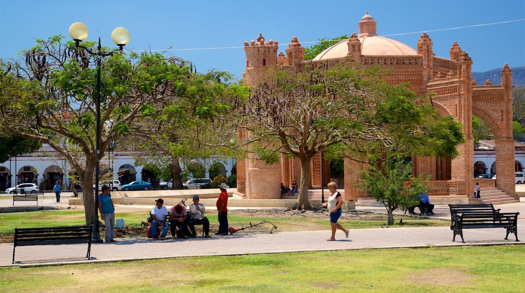 Chiapa De Corzo which includes a lake or waterhole, a bridge and views