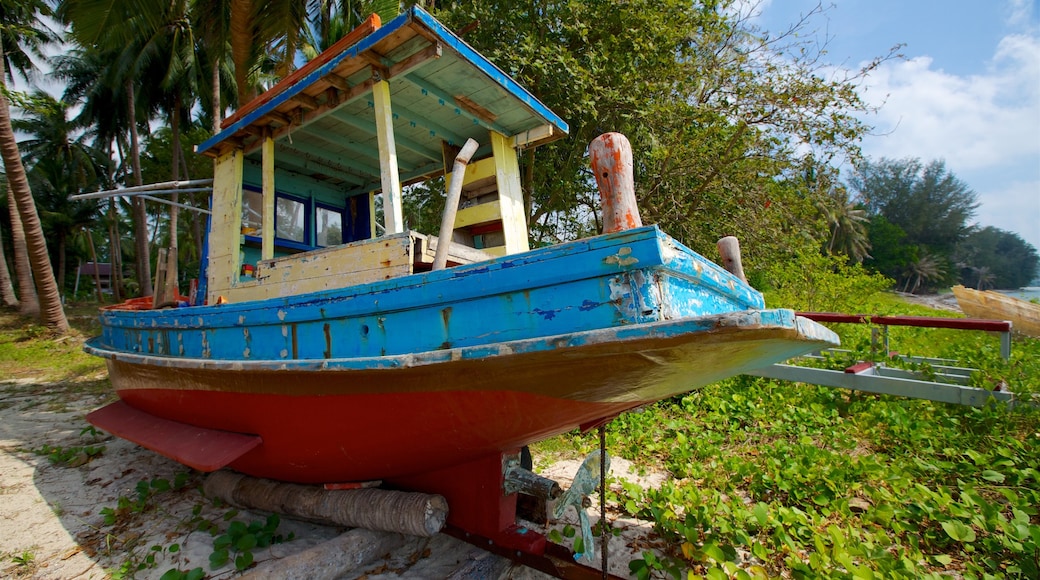 Strand von Thong Krut mit einem tropische Szenerien