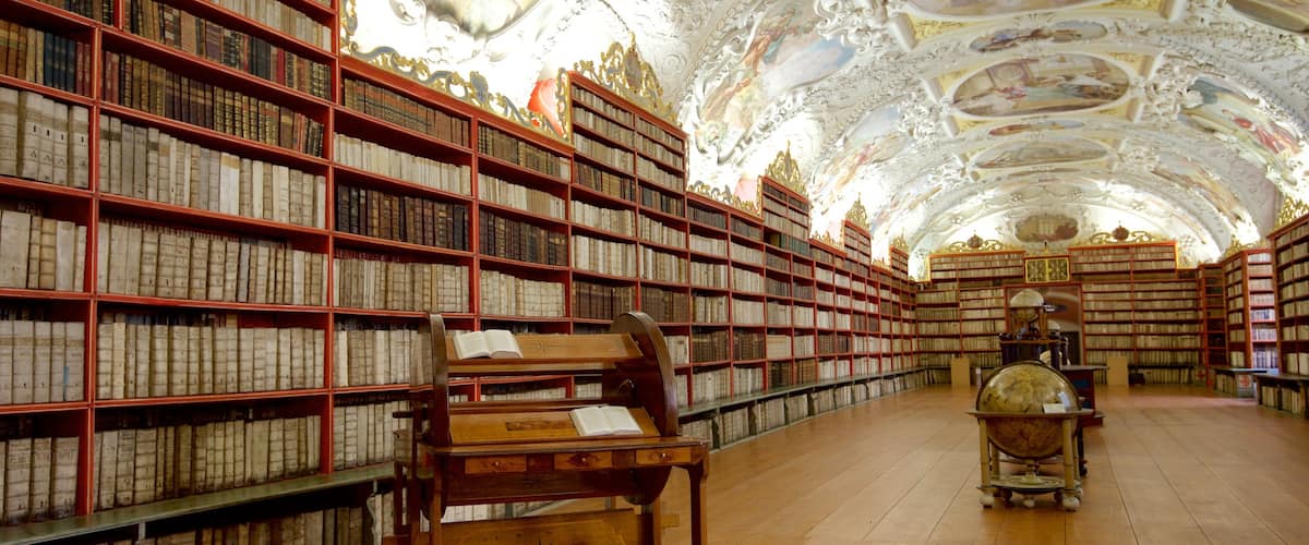 Strahov das einen Geschichtliches und Innenansichten