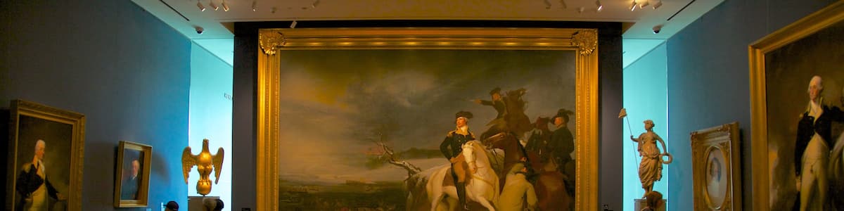 Boston Museum of Fine Arts das einen Innenansichten sowie kleine Menschengruppe
