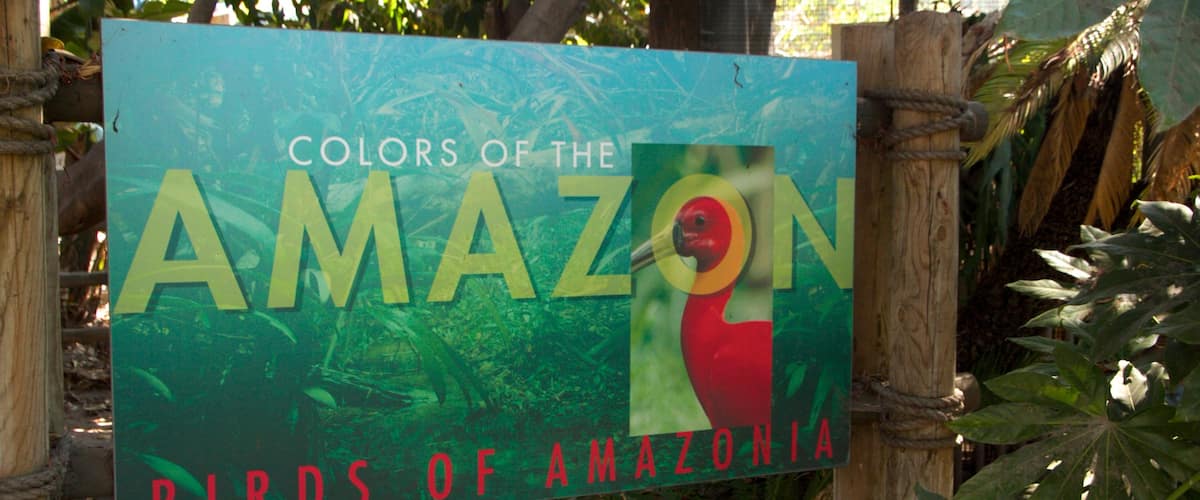 Santa Ana Zoo featuring signage and zoo animals