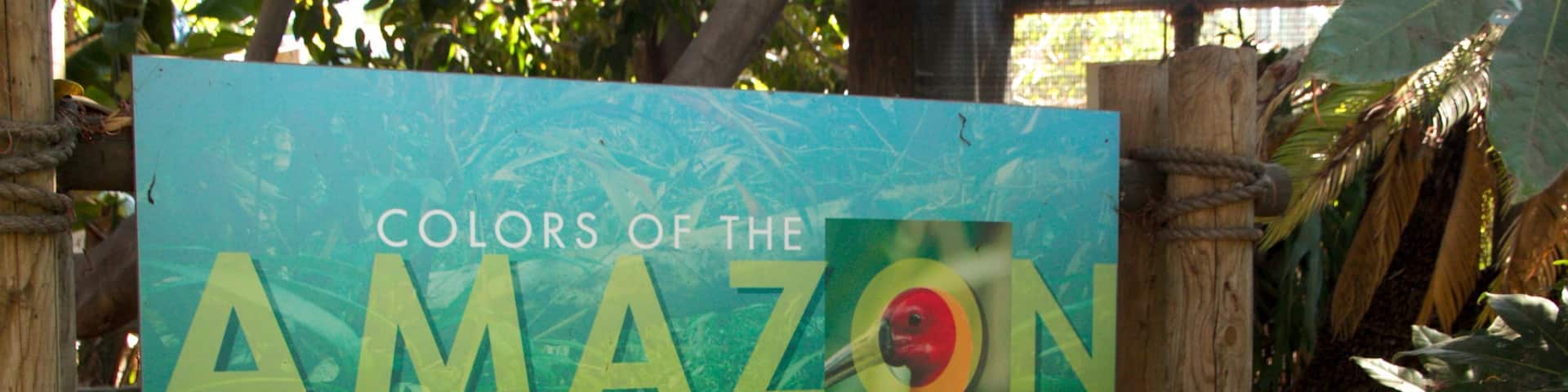 Santa Ana Zoo featuring signage and zoo animals