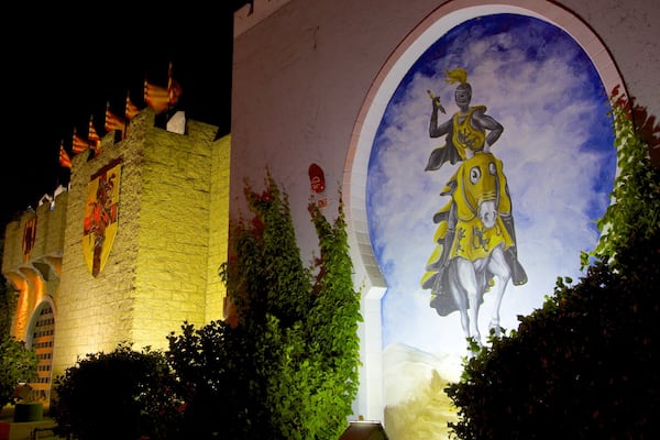 Medieval Times which includes night scenes, a garden and performance art