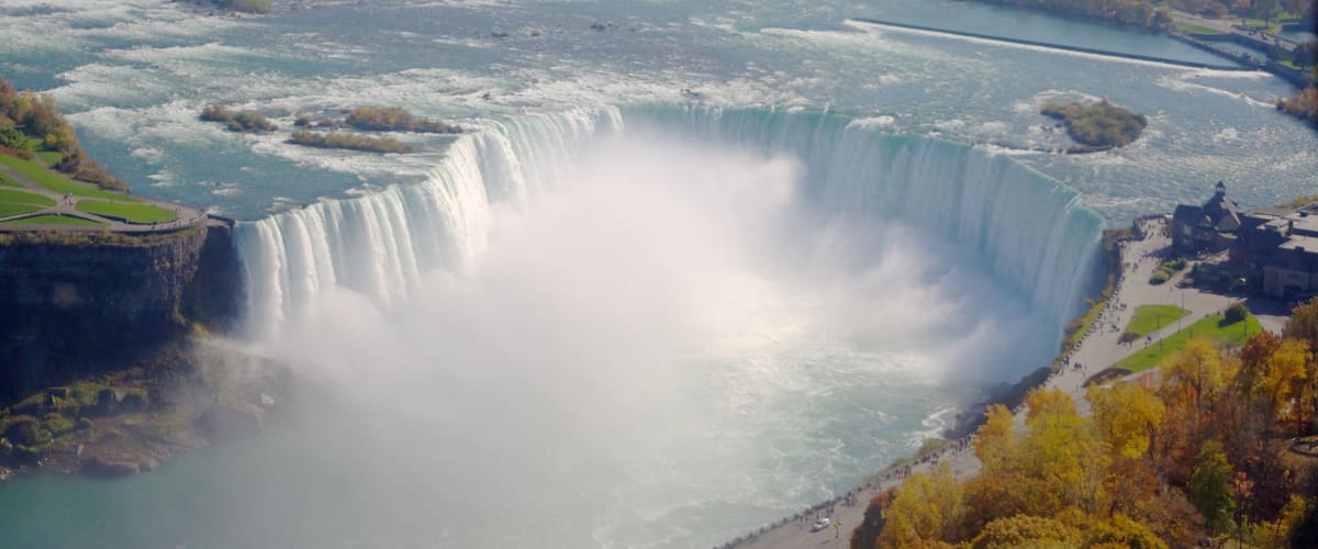 Niagara Falls mostrando una cascada y vistas de paisajes