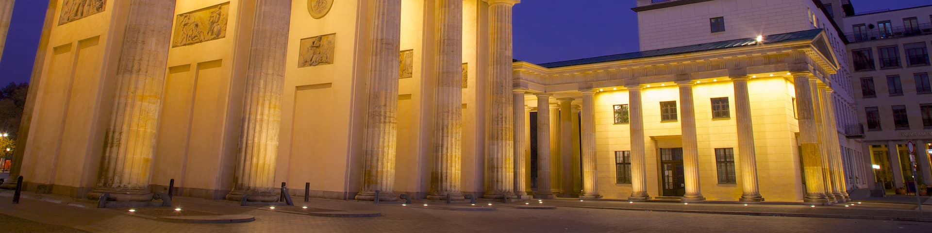 Brandenburg Gate which includes heritage architecture, a city and a monument
