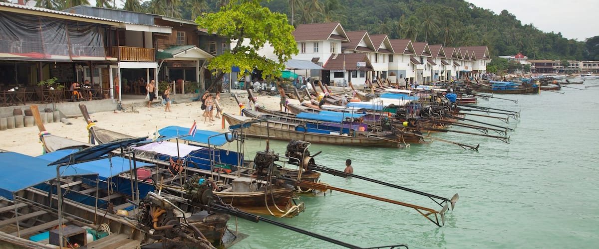 Krabi featuring boating, tropical scenes and a marina