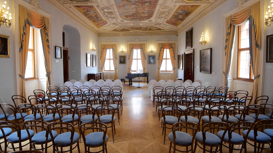 Istana Lobkowicz
