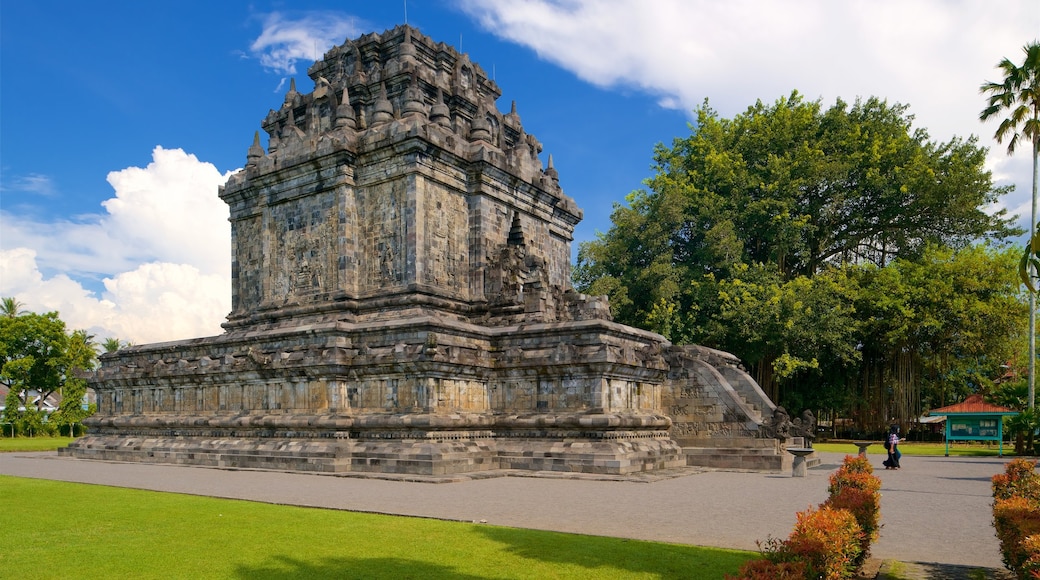 Candi Mendut