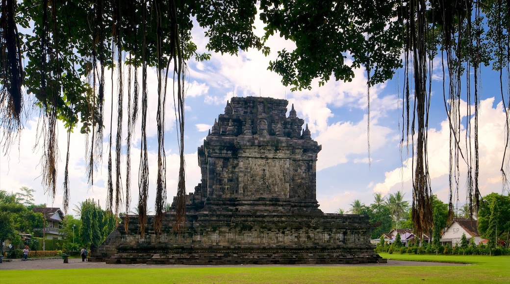 Candi Mendut presenterar historisk arkitektur