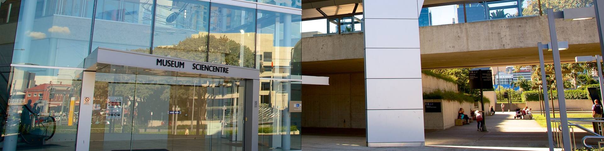Queensland Museum showing modern architecture