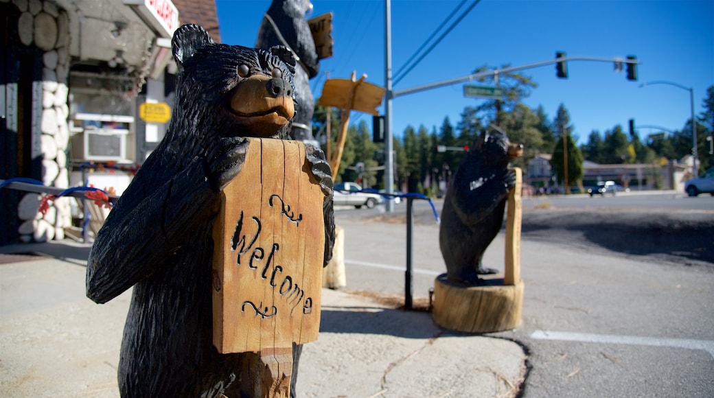 Big Bear Lake แสดง ป้าย