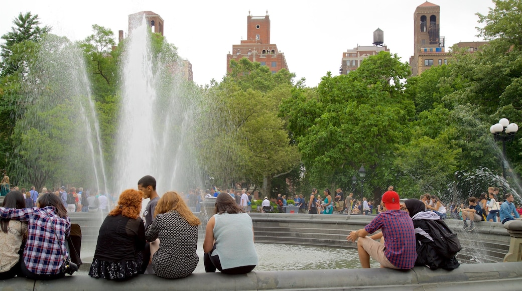 Washington Square Park