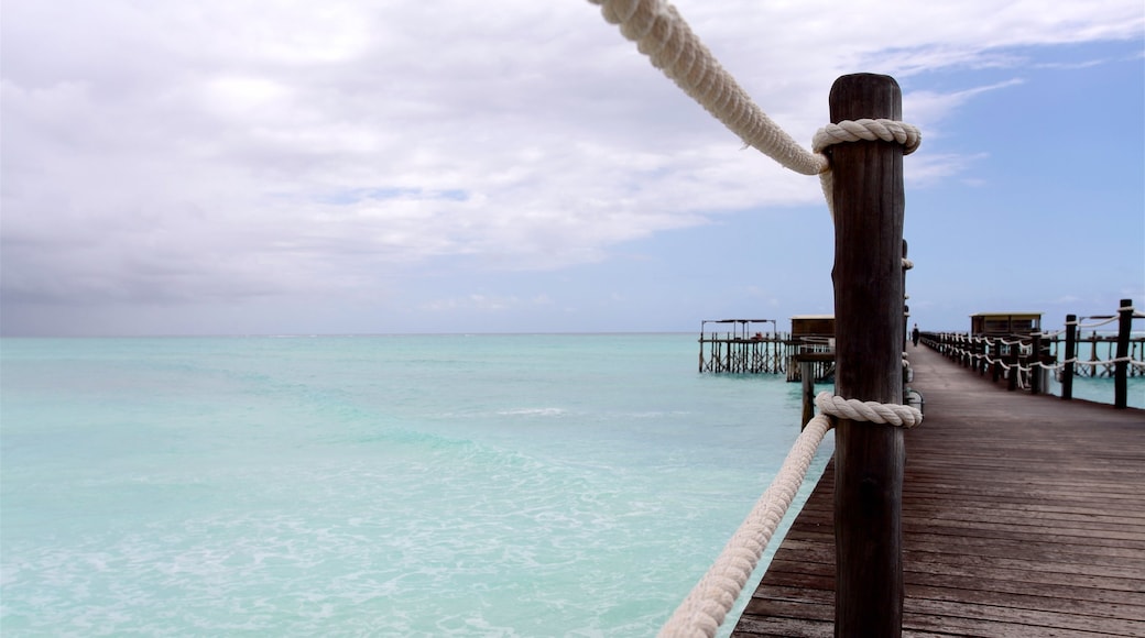 Strand von Nungwi mit einem allgemeine Küstenansicht