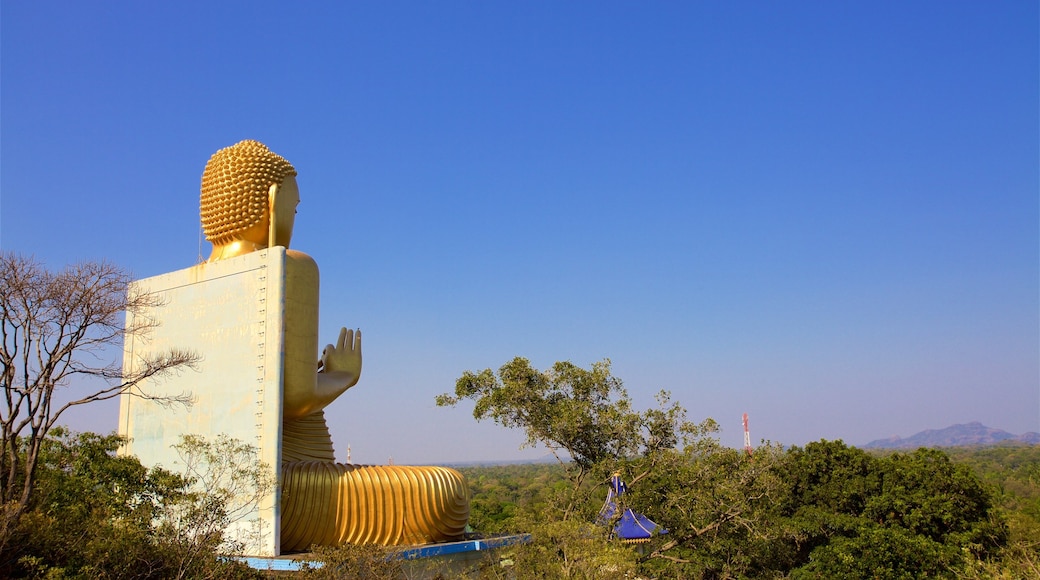 Dambulla Cave Temple