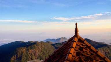 Sri Lanka bevat een zonsondergang, historisch erfgoed en vredige uitzichten