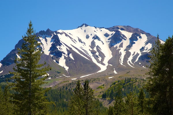 Mill Creek das einen Schnee, Berge und ruhige Szenerie