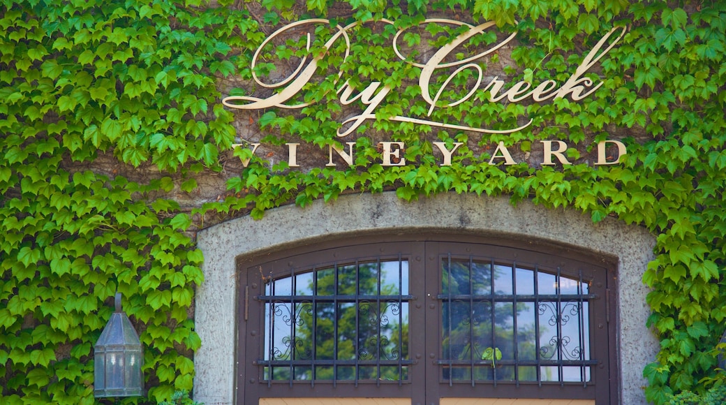 Dry Creek Vineyard showing signage