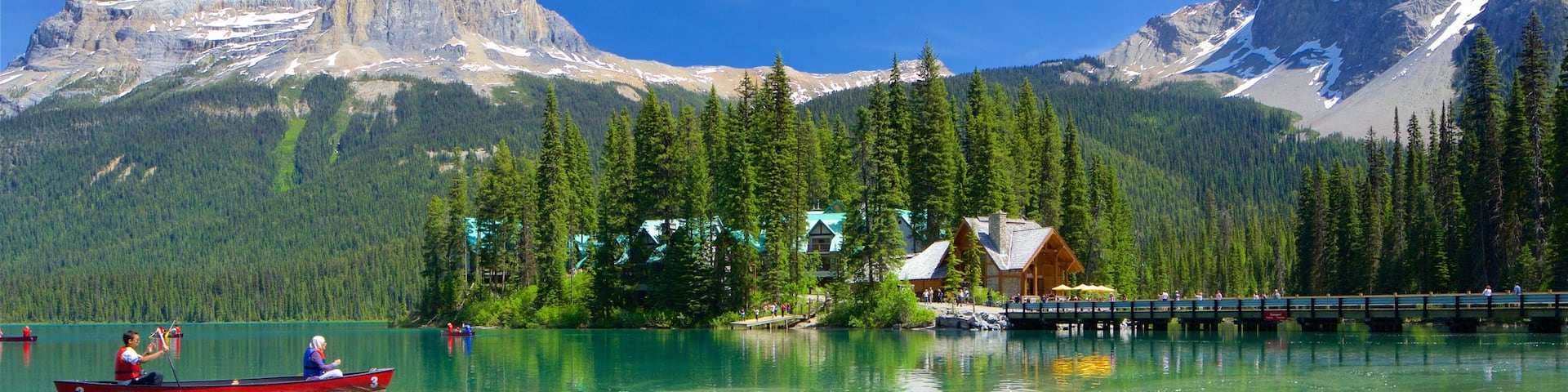 Yoho National Park which includes a small town or village, tranquil scenes and kayaking or canoeing