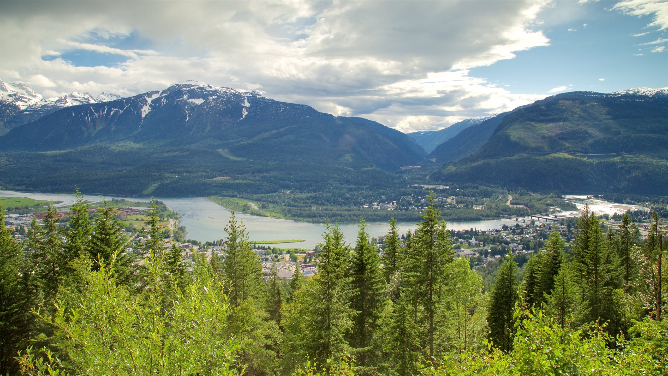 Visit Mount Revelstoke National Park in British Columbia Expedia
