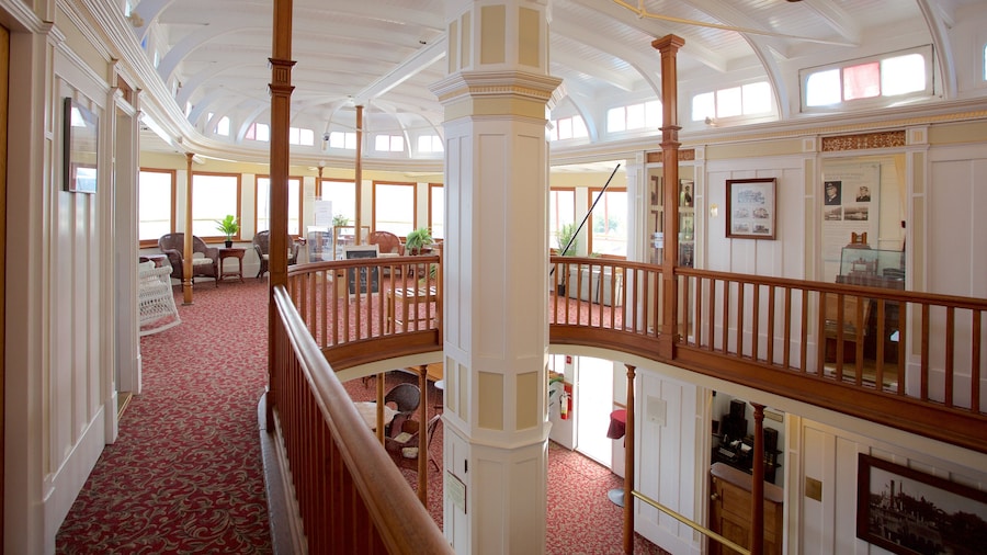 S.S. Sicamous Inland Marine Museum 表示 屋内の眺め と 遺跡・遺産