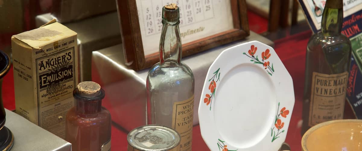 Musée et archives de Revelstoke qui includes patrimoine historique et vues intérieures