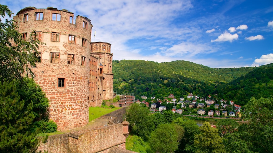 Heidelberg Castle which includes heritage architecture, tranquil scenes and a small town or village