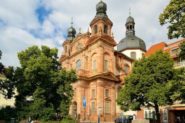 Jesuitenkirche Mannheim mit einem Geschichtliches