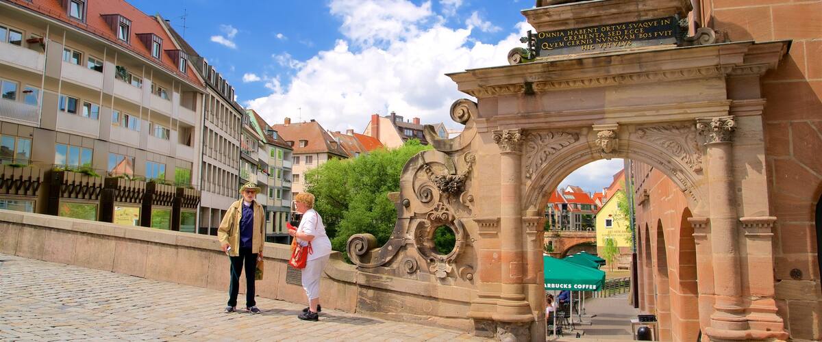 Fleischbrucke trong đó bao gồm di sản cũng như cặp đôi