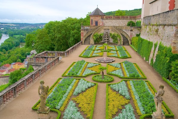 Festung Marienberg das einen Garten und Geschichtliches